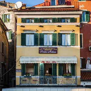 Appartamento Porta Antica Centro Storico Rovigno